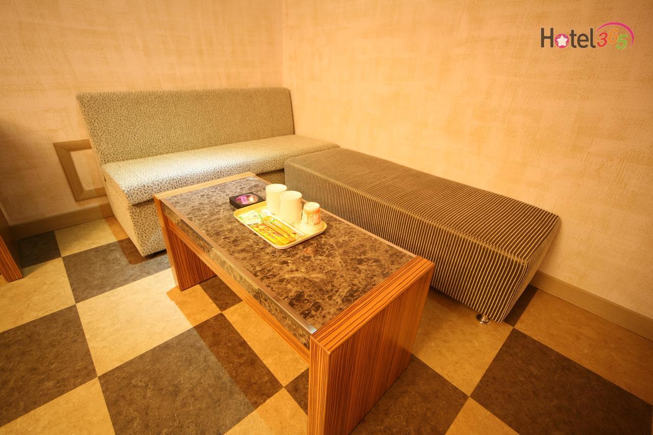 Chuncheon Myeongdong Hotel Buitenkant foto